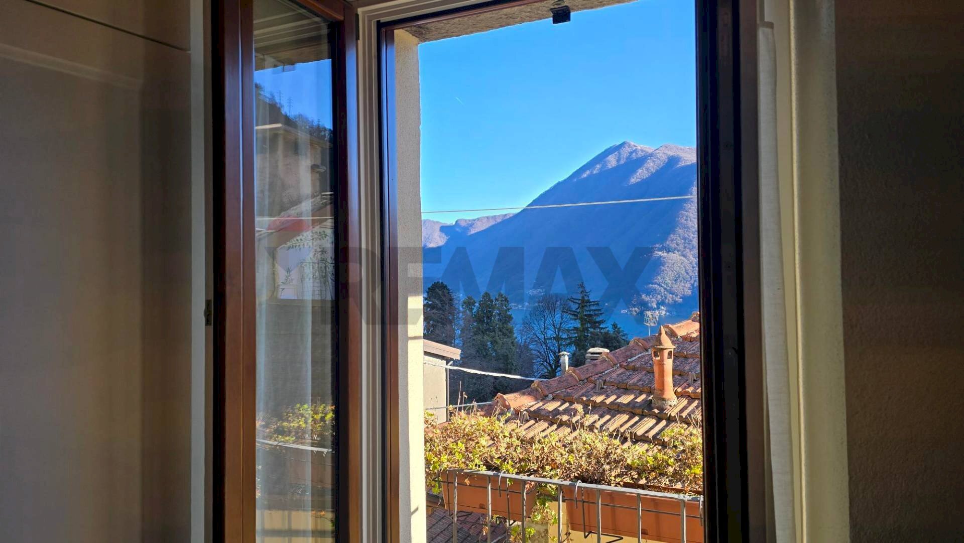 Vista delle montagne - Casa indipendente via Pinchetti
 
5, Dizzasco - foto 1