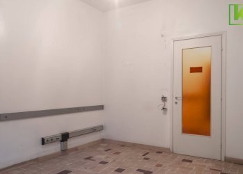 Foto 5 - Laboratory Via Petrella
 
3, Busto Arsizio - photo 5