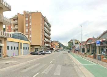 Foto 8 - Locale Commerciale Viale Risorgimento, Montorio al Vomano - foto 8