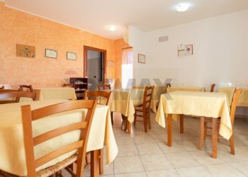 Sala da pranzo - Villa Contrada Piane
 
48, Francavilla al Mare - foto 10