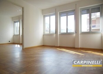 Foto 1 - Quadrilocale Via Manzoni
 
39, Monza - foto 1