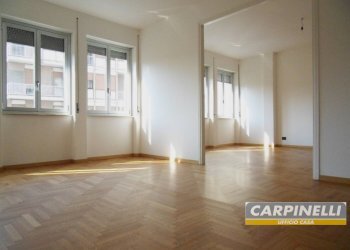 Foto 2 - Quadrilocale Via Manzoni
 
39, Monza - foto 2