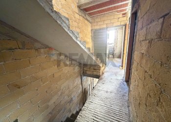 Edificio all\'aperto - Independent house Via Tenente Mangiapane
 
178, Cinisi - photo 3