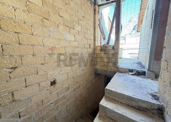 Scale - Independent house Via Tenente Mangiapane
 
178, Cinisi - photo 8