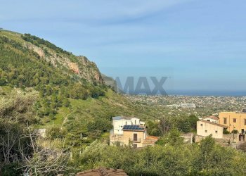 Vista delle montagne - Independent house Via Dolomiti
 
11, Carini - photo 21