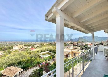Balcone - Independent house Via Dolomiti
 
11, Carini - photo 1