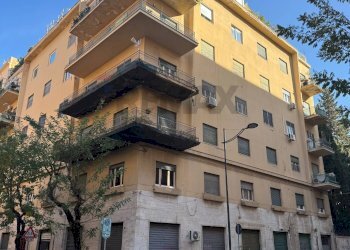 Edificio all\'aperto - Appartamento via Giusti
 
14, Palermo - foto 2