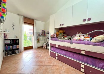 Camera / camera da letto - Quadrilocale VIA POMELLO
 
1/B, Castelvetro Piacentino - foto 11