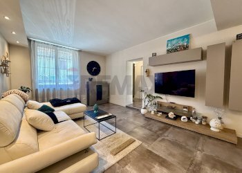 Soggiorno - Villa a Schiera Corte de' Frati - foto 2