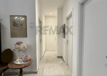 Hall / corridoio - Trilocale Cremona - foto 18