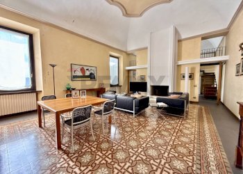 Sala da pranzo - Rustico Via Brescia
 
24, Pozzaglio ed Uniti - foto 6