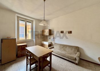 Sala da pranzo - Trilocale Via Trieste
 
19, Olmeneta - foto 3