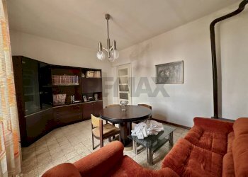 Sala da pranzo - Trilocale Via Trieste
 
19, Olmeneta - foto 8