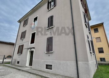 Edificio all\'aperto - Trilocale Via Trieste
 
19, Olmeneta - foto 21