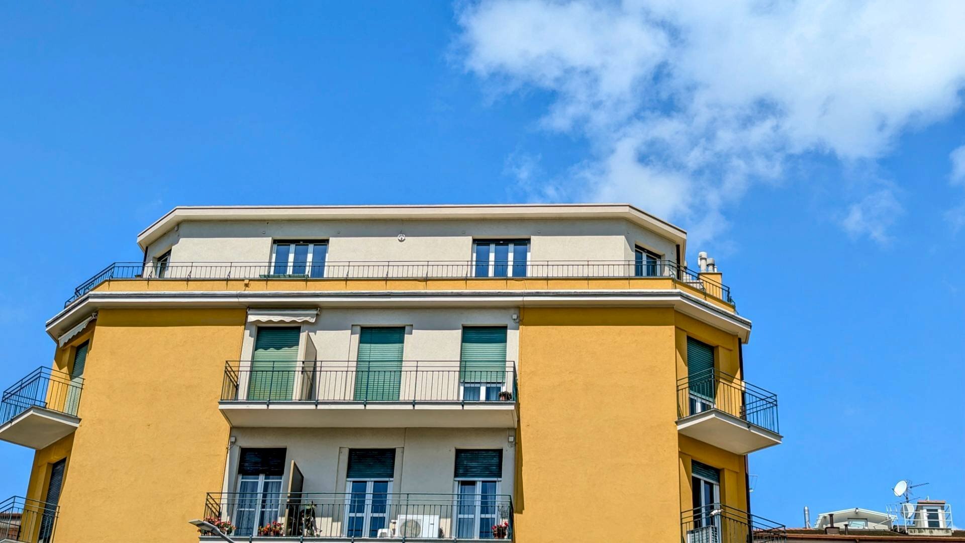 Foto 2 - Trilocale Piazza Don Servetto
 
3, Arenzano - foto 2