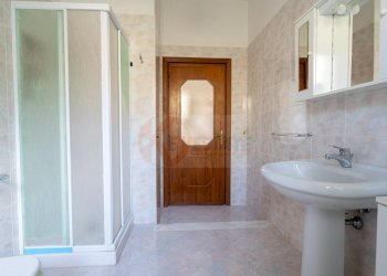 Foto 21 - Villa via themelly
 
2, Cheremule - foto 21