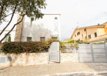 Foto 37 - Casa semi indipendente via Fratelli Cau
 
31, Sassari - foto 37