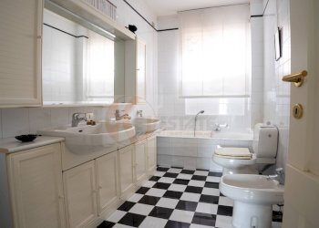 Foto 13 - Attic VIA PERANTONI SATTA
 
10, Sassari - photo 13