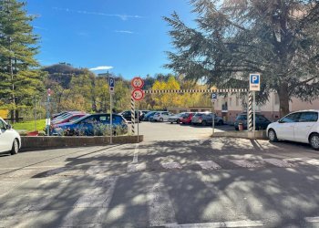 Foto 2 - Commercial Premises Carcare - photo 2