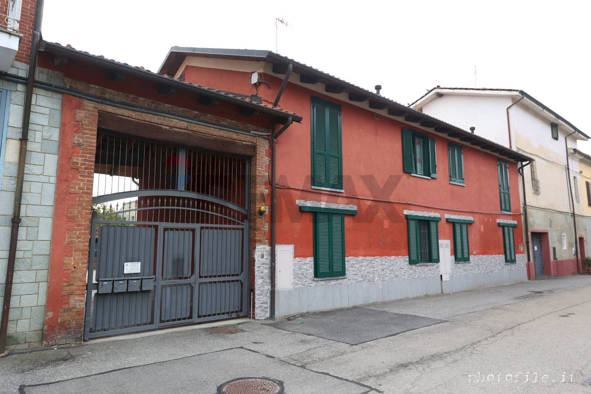 Edificio all\'aperto - Appartamento via pinchia
2, Riva presso Chieri - foto 2