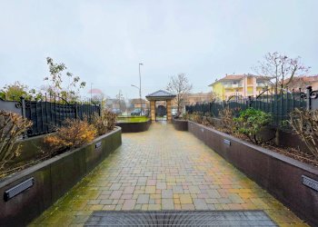 Terrazza - Three-room apartment via Sibilla Aleramo
 
4, Rivalta di Torino - photo 2