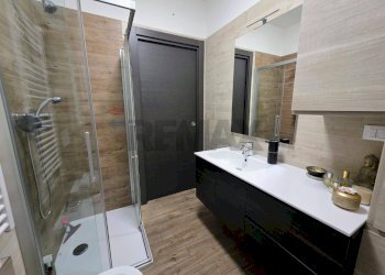 Bagno - Three-room apartment via Sibilla Aleramo
 
4, Rivalta di Torino - photo 20