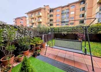 Balcone - Three-room apartment via Sibilla Aleramo
 
4, Rivalta di Torino - photo 32