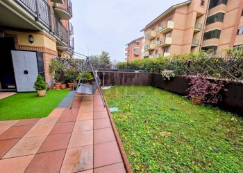 Giardino - Three-room apartment via Sibilla Aleramo
 
4, Rivalta di Torino - photo 40