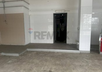 Stanza vuota - Commercial Premises volturno
 
10, Settimo Torinese - photo 5