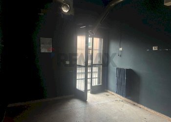 Stanza vuota - Commercial Premises volturno
 
10, Settimo Torinese - photo 14