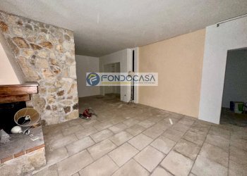 Foto 6 - Magazzino Via dellAquilone
 
1A, Surbo - foto 6