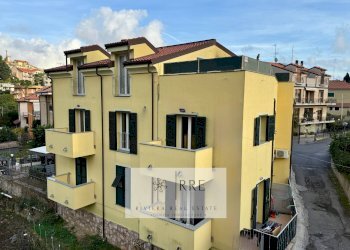 Foto 10 - Trilocale viale Riviera, Pietra Ligure - foto 10