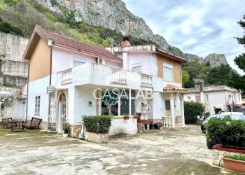 Foto 1 - Villa via don luigi sturzo
 
193, Carini - foto 1