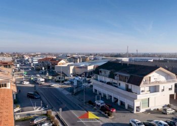 Vista - Shop strada Statale, 589n, Manta - photo 9