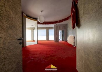 Interno palazzo - Shop strada Statale, 589n, Manta - photo 12