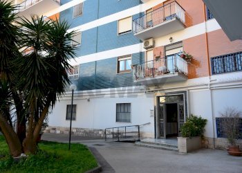 Edificio all\'aperto - Trilocale via Pittore
 
203, San Giorgio a Cremano - foto 1