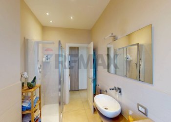 Bagno - Trilocale via Pittore
 
203, San Giorgio a Cremano - foto 18