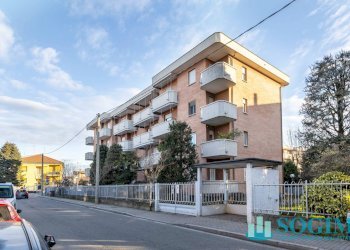 Foto 3 - Trilocale via mazzini
 
26, Carugate - foto 3