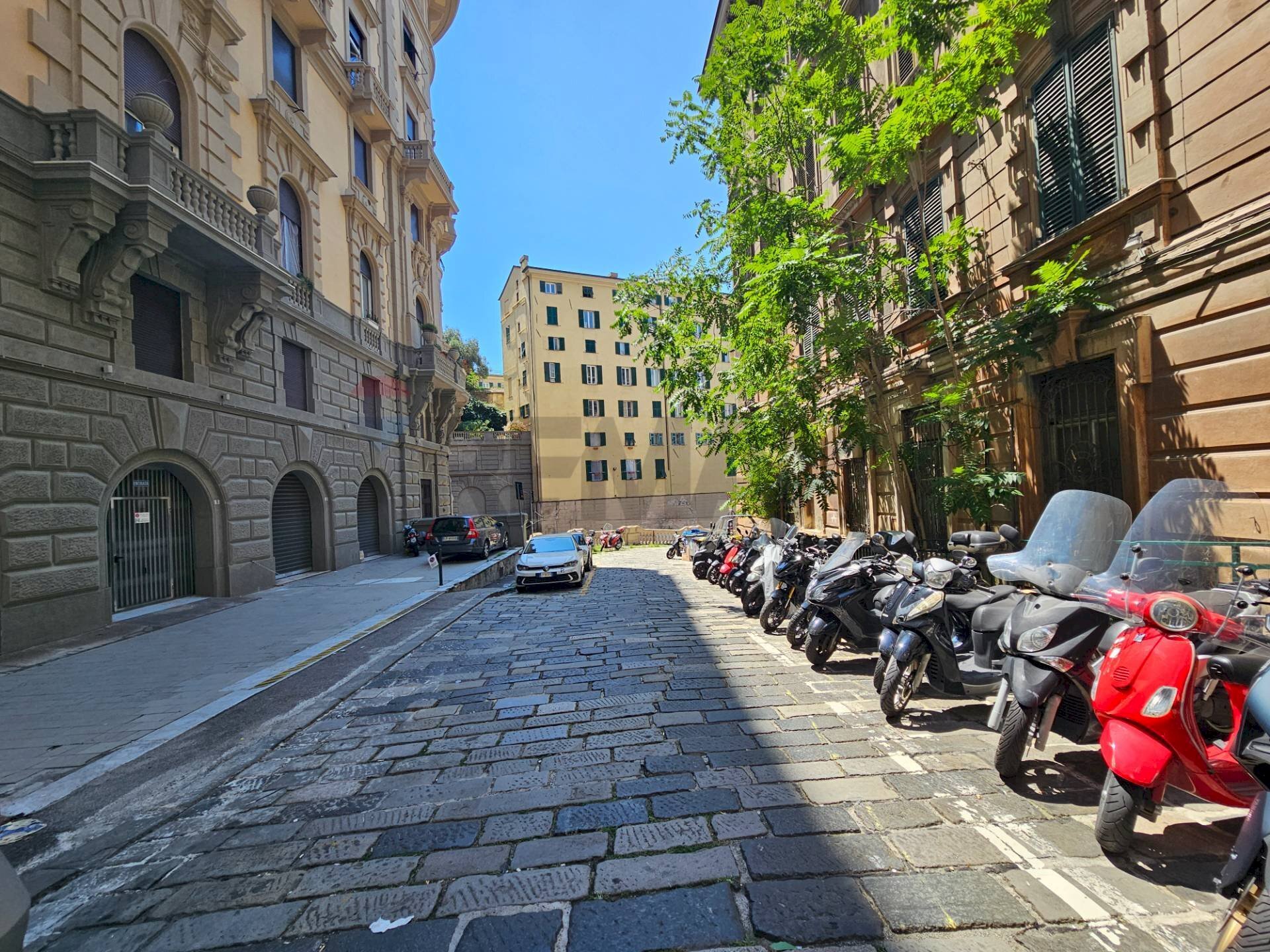 Edificio all\'aperto - Two-room apartment Salita San Nicolo'
3, Genova - photo 2