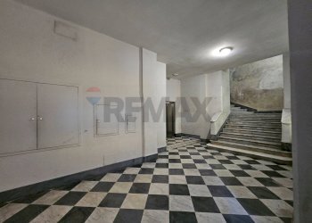 Ricezione / Lobby - Bilocale Salita San Nicolo'
 
3, Genova - foto 6