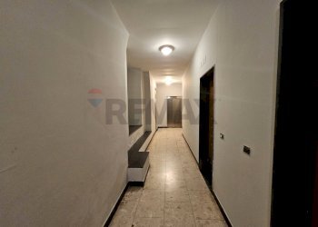 Hall / corridoio - Bilocale Salita San Nicolo'
 
3, Genova - foto 11