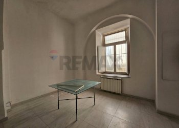 Stanza vuota - Bilocale Salita San Nicolo'
 
3, Genova - foto 15