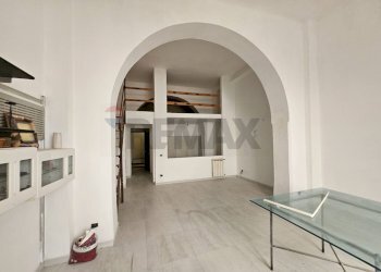 Stanza vuota - Bilocale Salita San Nicolo'
 
3, Genova - foto 17