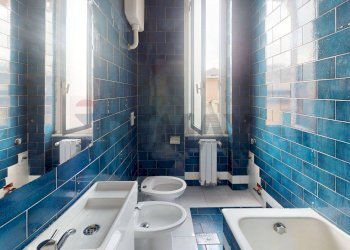 Bagno - Quadrilocale Via Paolo Antonio De Cavero
 
12, Genova - foto 12