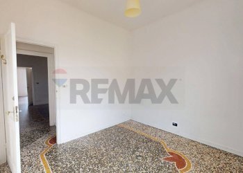 Stanza vuota - Quadrilocale Via Paolo Antonio De Cavero
 
12, Genova - foto 27