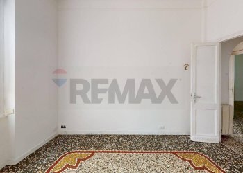 Stanza vuota - Quadrilocale Via Paolo Antonio De Cavero
 
12, Genova - foto 31