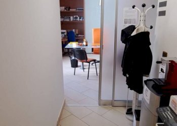 Foto 17 - Locale Commerciale Via Zurlo
 
17-19, Campobasso - foto 17