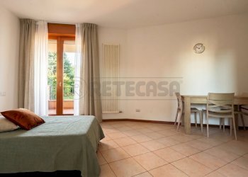 Gemini_Generated_Image_yxzbcnyxzbcnyxzb - Apartment Via Cengio 29, Vicenza - photo 4