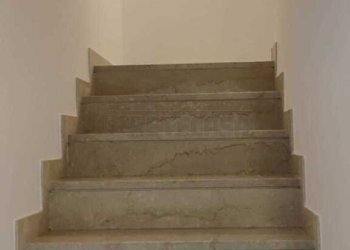 scale interne - Bilocale Via XXIV Maggio 15, Montebello Vicentino - foto 9