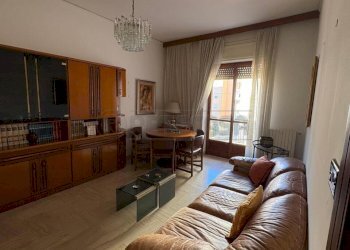 WhatsApp Image 2025-12-30 at 08.26.42 (21).jpeg - Trilocale Via Giovanni Florenzano 40, Salerno - foto 4